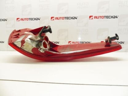 Rechtes Rücklicht für Peugeot 607 Kotflügel 6351N1