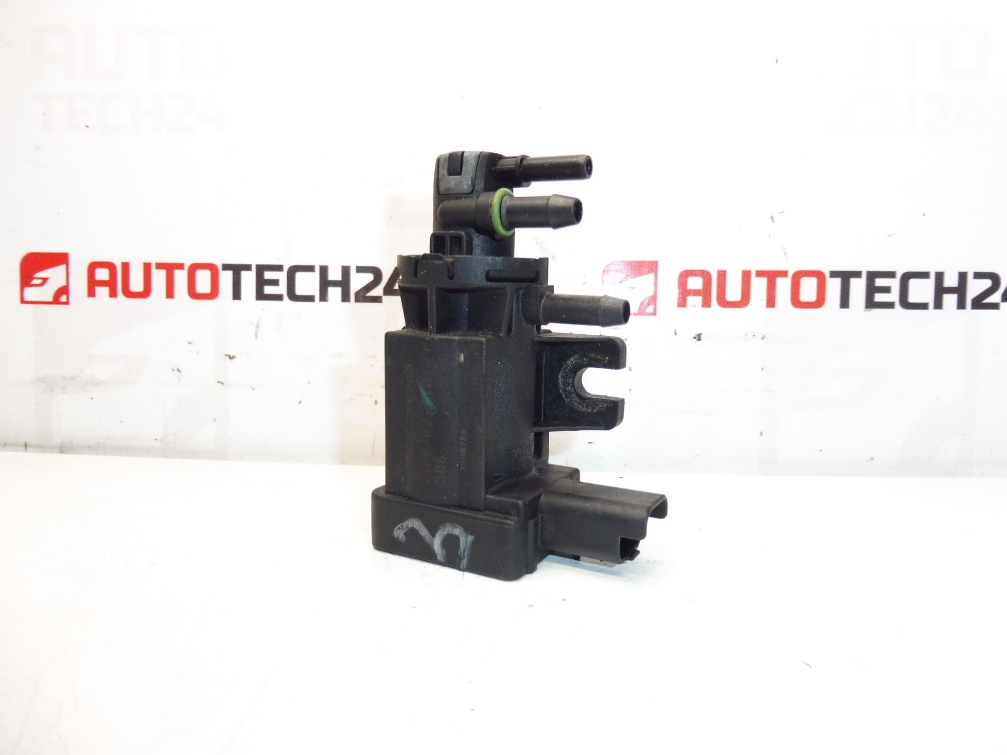 Unterdruckventil Citroën Peugeot 9665886280 9801887680 1618KC