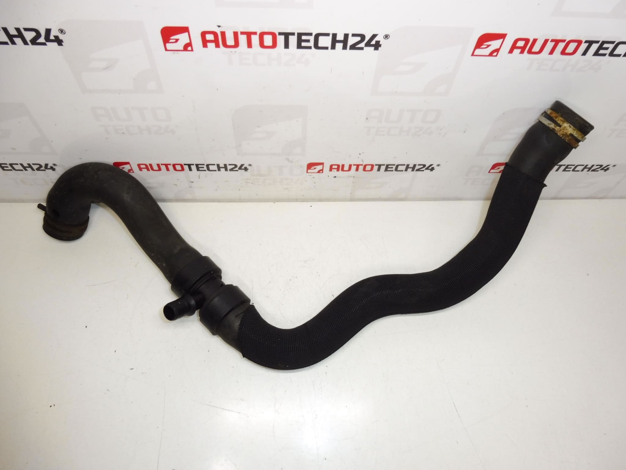 Wasserschlauch Citroën Peugeot 2.0 HDI 135208 – Bild 2