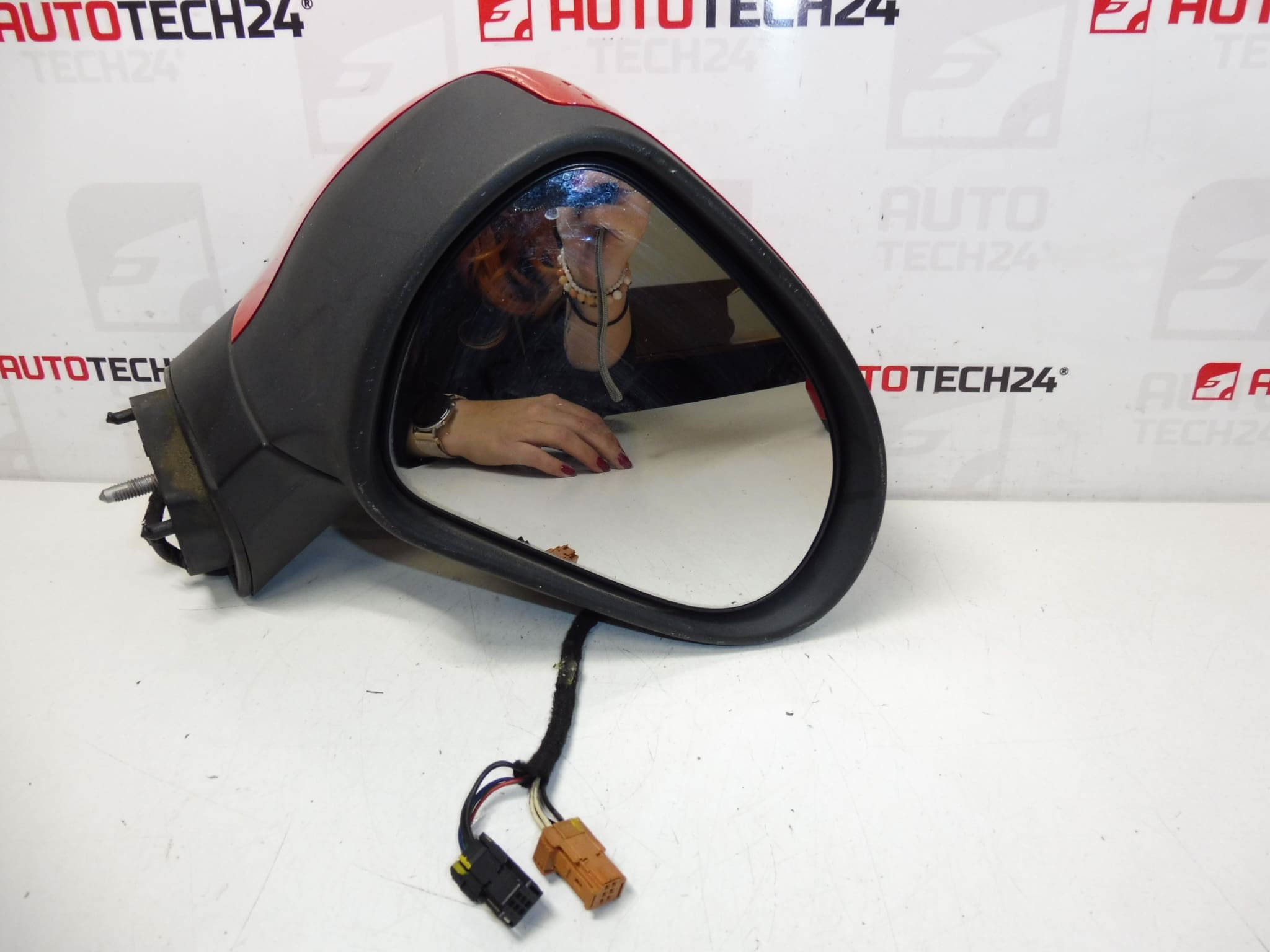 Rechter Spiegel Peugeot 207 KKN 96806501XT 8149ZH – Bild 2